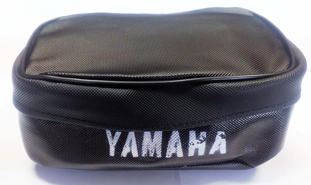 Сумка на крыло Yamaha 20*12*8, черная